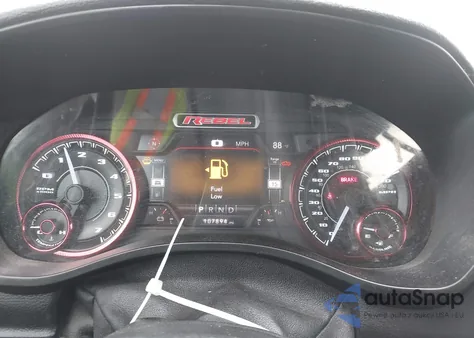 2019 Ram 1500 Rebel 4X2 5'7 Box z USA, uszkodzony, nr VIN 1C6RRELT6KN601166